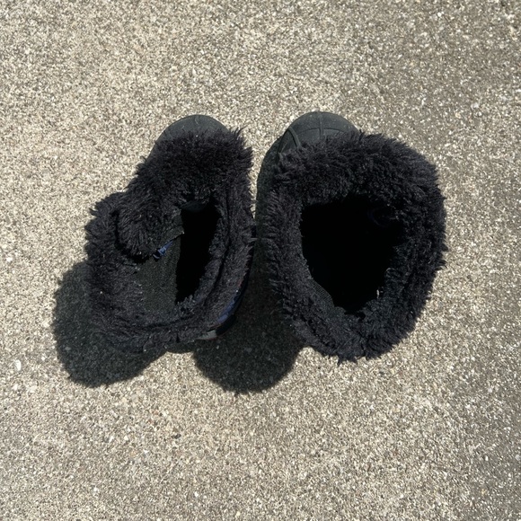 Sorel Toddler Winter Boots - Size 7 - Picture 5 of 7